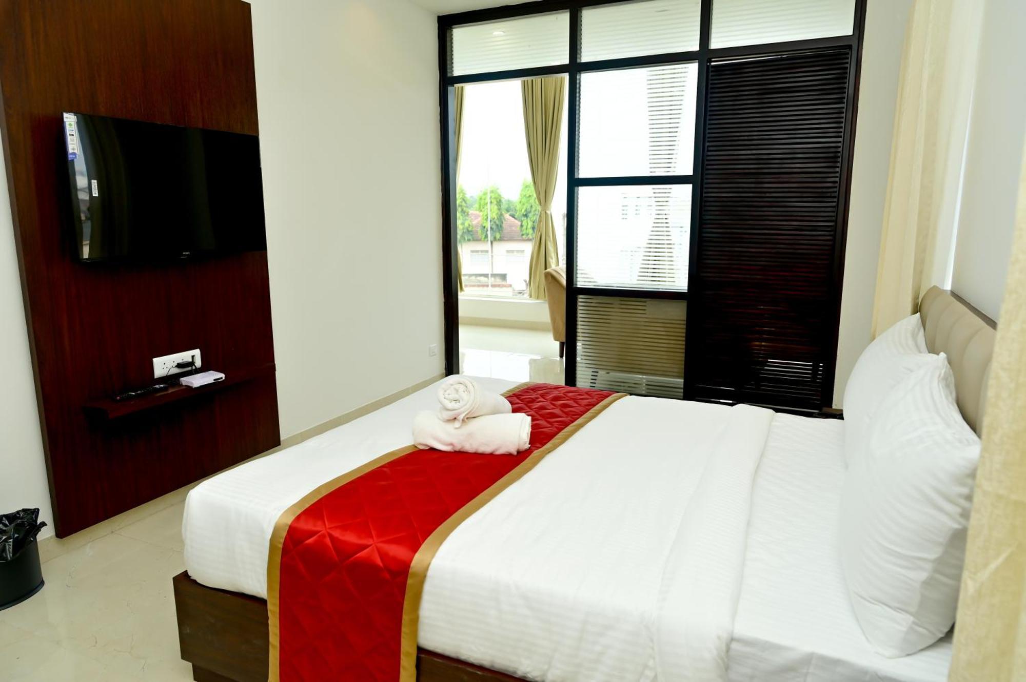 Downtown The Mallika Sapphire Chikmagalur Luaran gambar